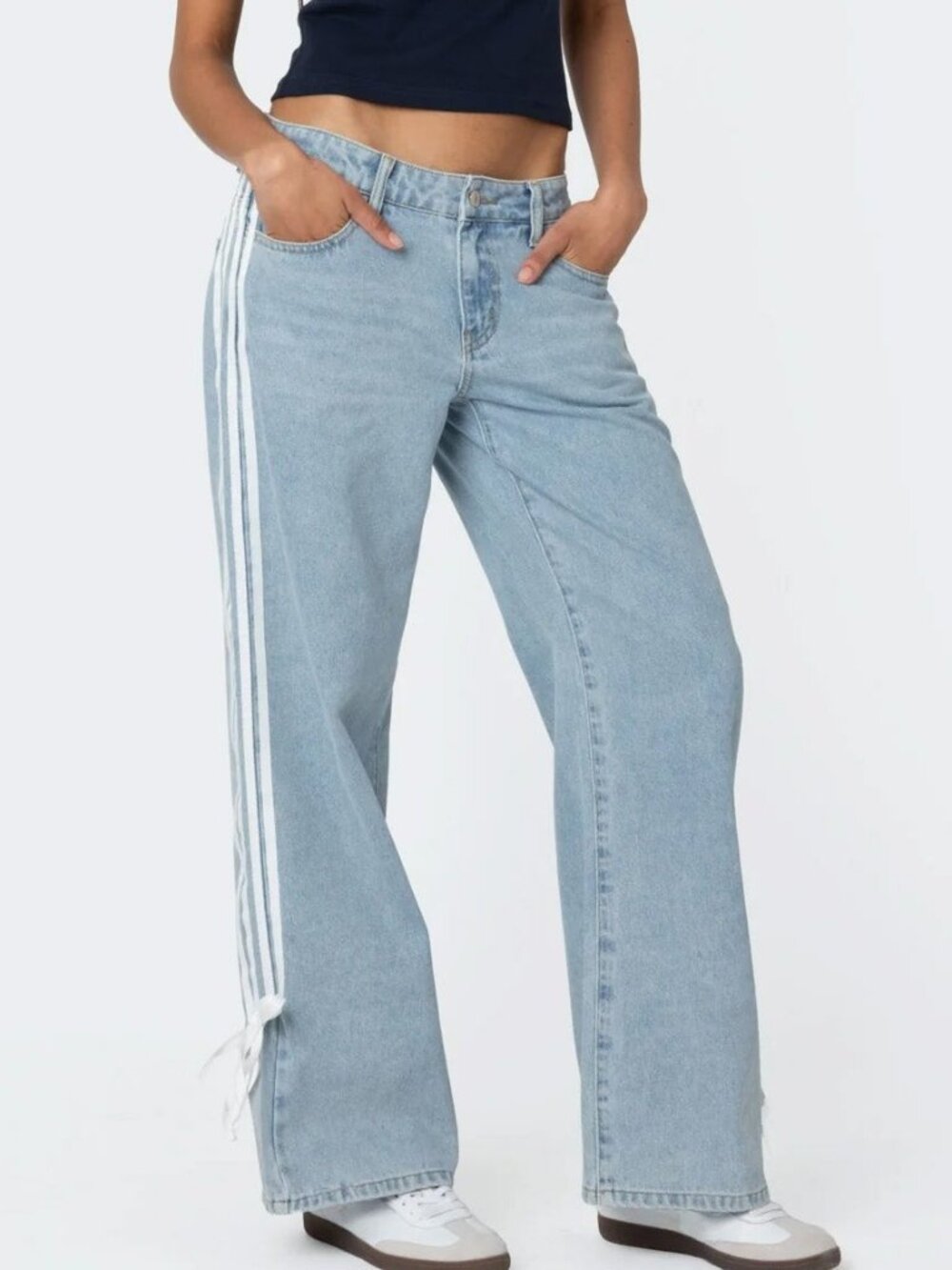 Edikted Low Rise Light Wash Bow Side Stripe Wide Leg Jeans XS
